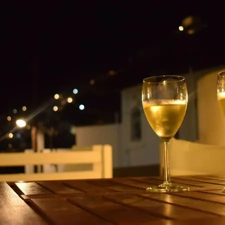 κοντύλι - σπίτι στη χώρα, με θέα το κάστρο