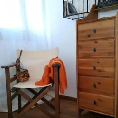 Holiday home κοντύλι - σπίτι στη χώρα, με θέα το κάστρο *